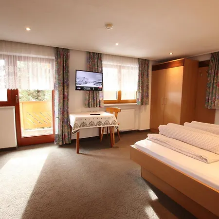 Im Zentrum Von Paznauntal Pazn100 By Fewo-plan 公寓 卡普尔