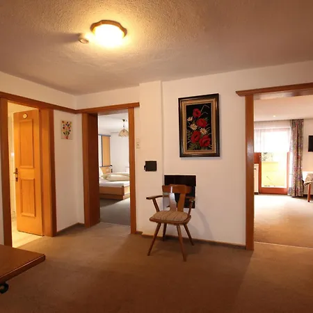 公寓 Im Zentrum Von Paznauntal Pazn100 By Fewo-plan 卡普尔